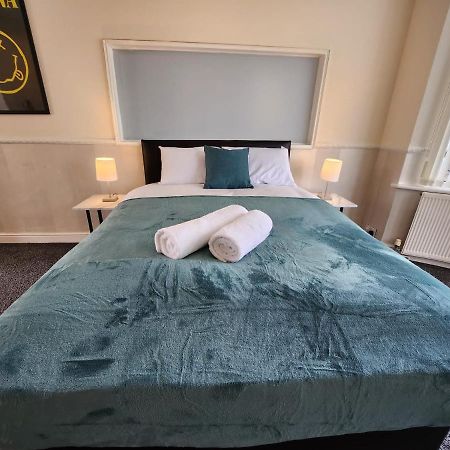 Sheldon Shared House Hotell Solihull Exteriör bild