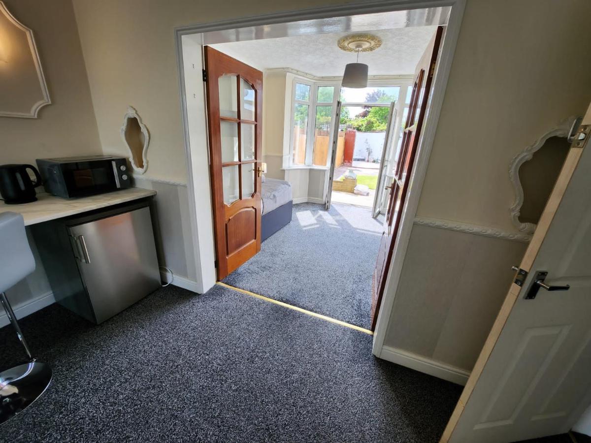 Sheldon Shared House Hotell Solihull Exteriör bild