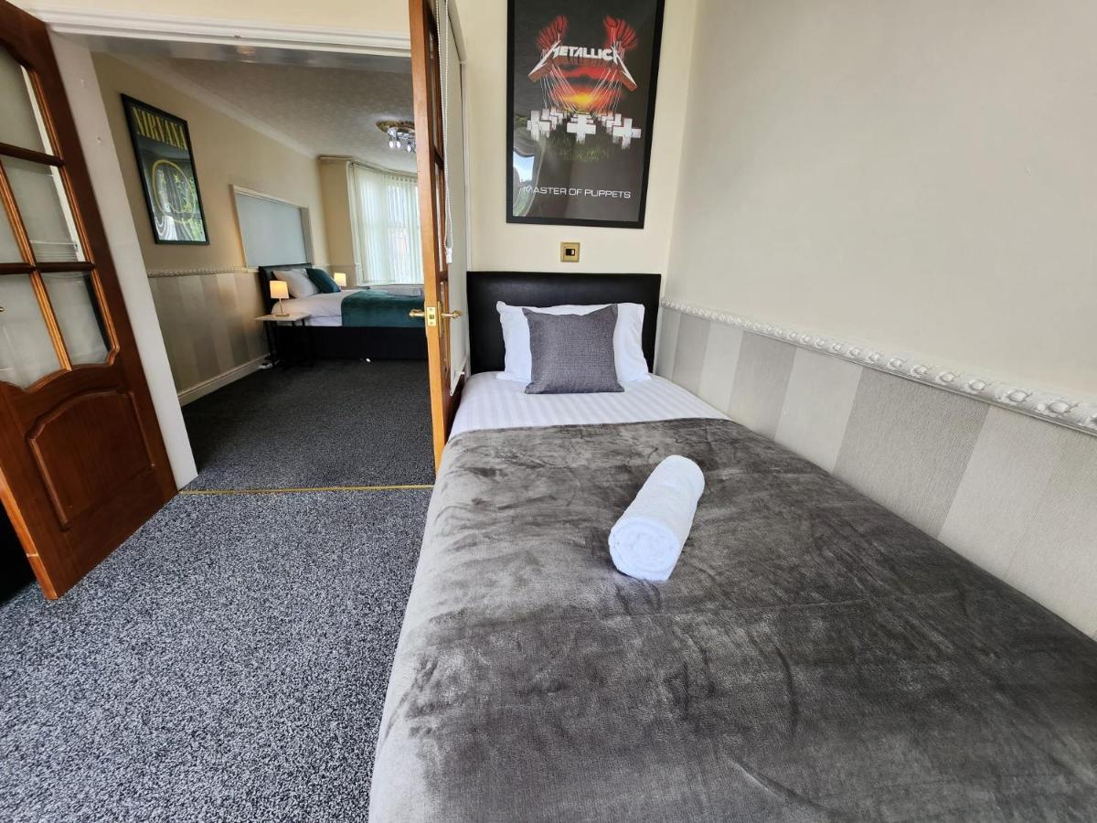 Sheldon Shared House Hotell Solihull Exteriör bild