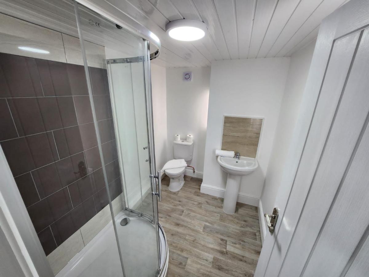 Sheldon Shared House Hotell Solihull Exteriör bild