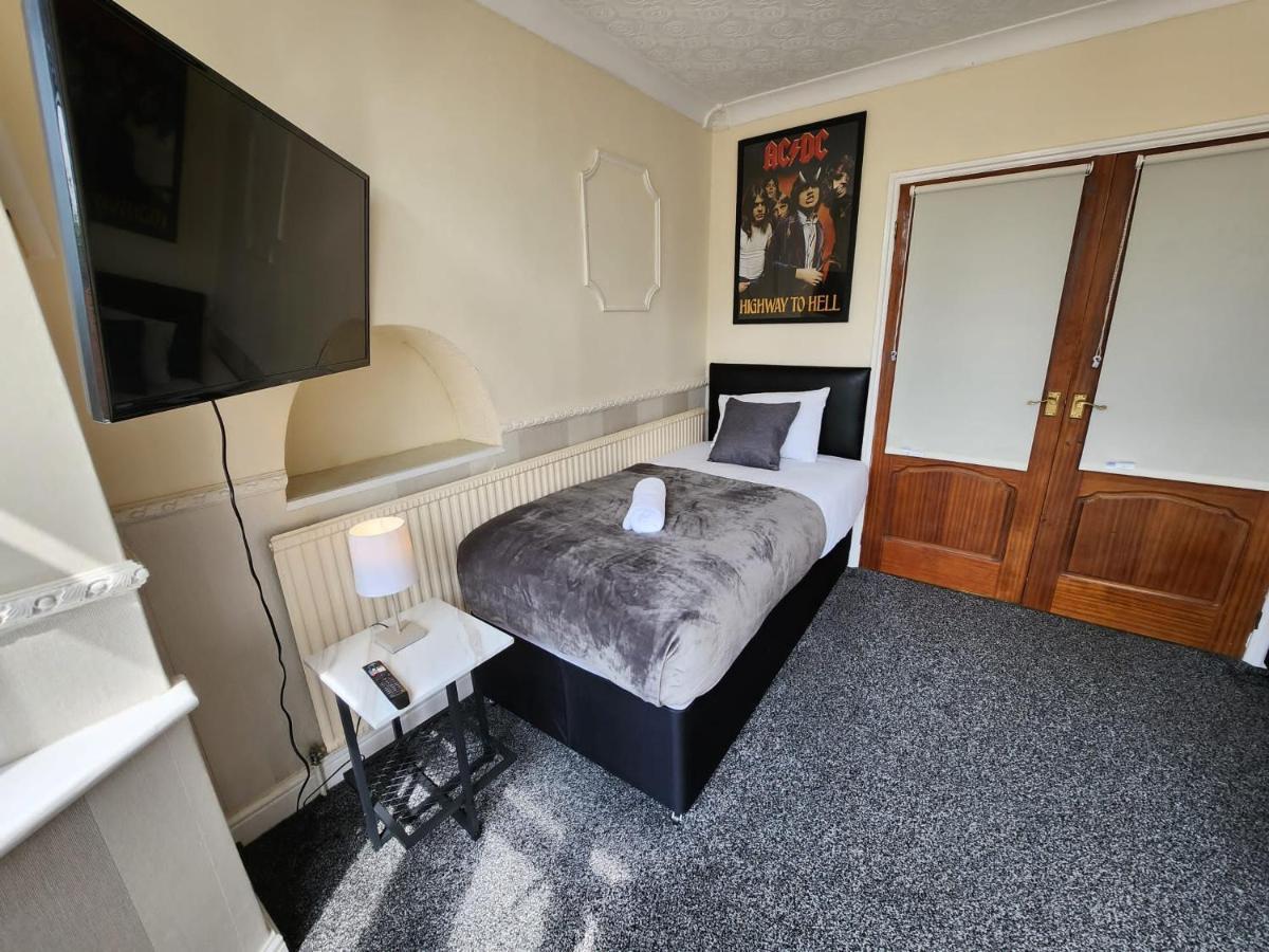Sheldon Shared House Hotell Solihull Exteriör bild