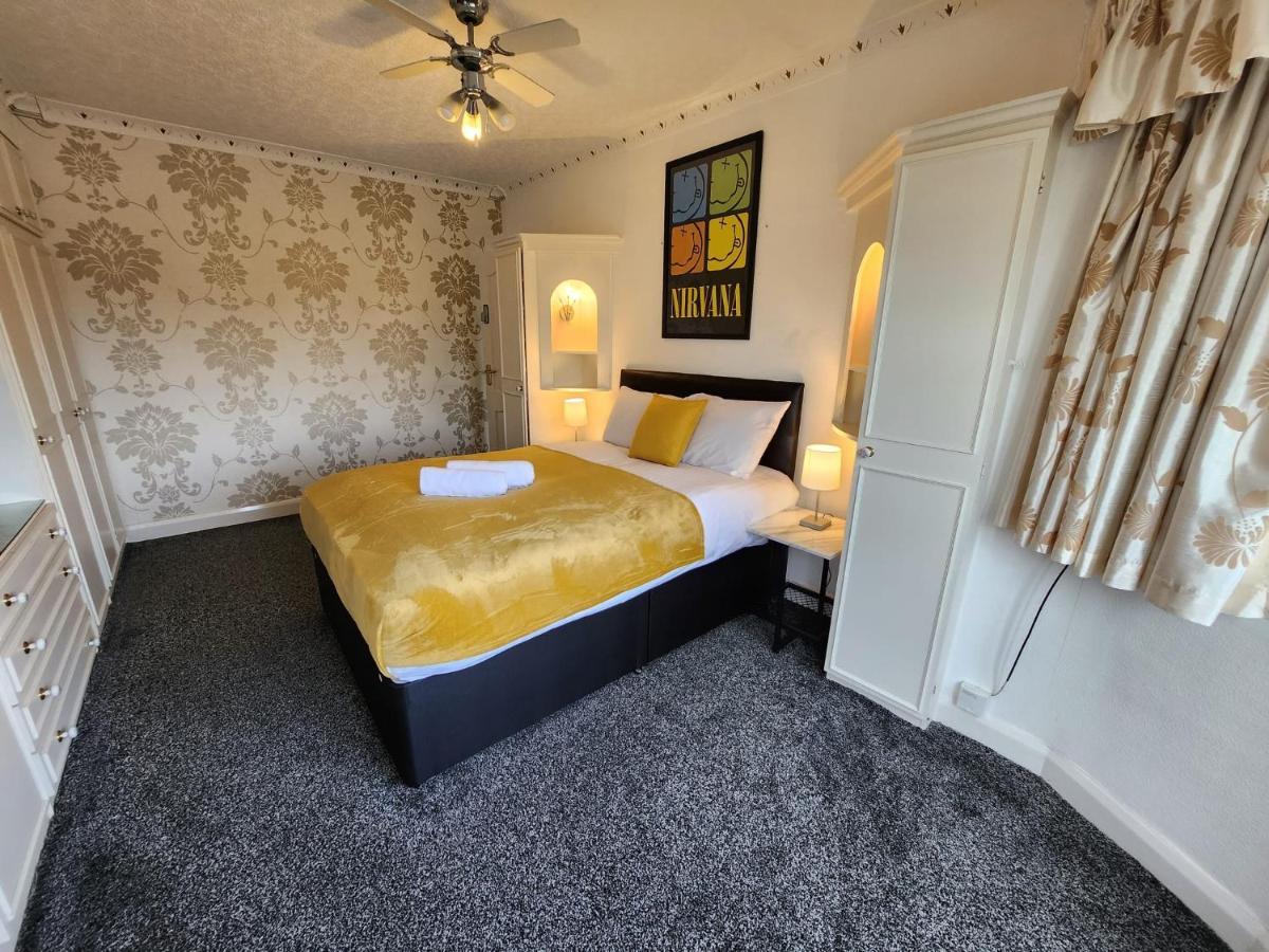 Sheldon Shared House Hotell Solihull Exteriör bild