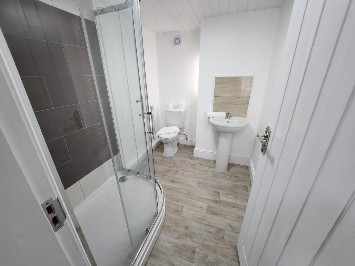 Sheldon Shared House Hotell Solihull Exteriör bild