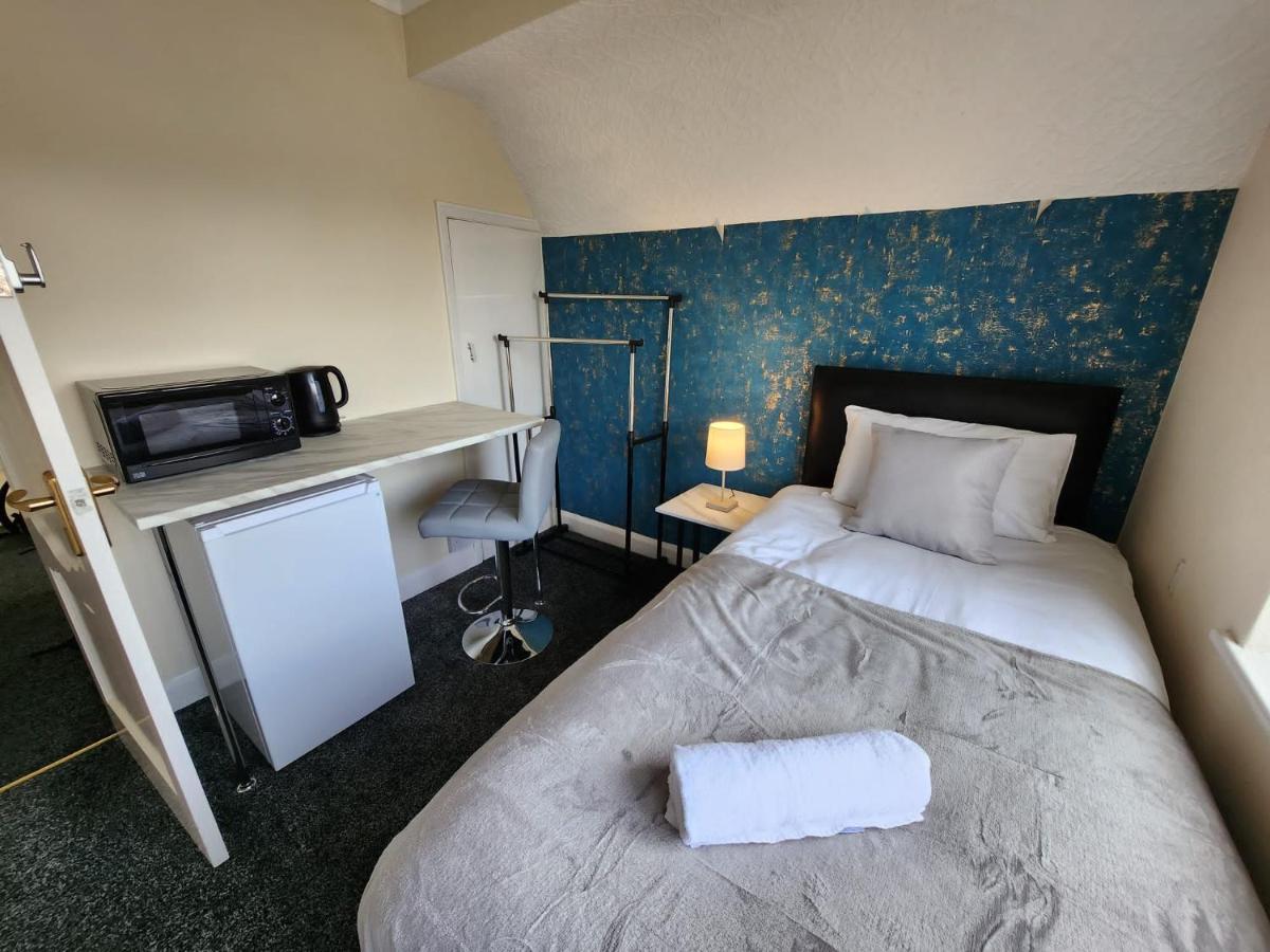 Sheldon Shared House Hotell Solihull Exteriör bild